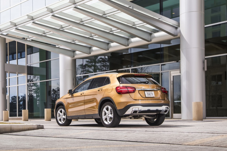 2019 Mercedes-Benz GLA 250 4MATIC from a rear left view